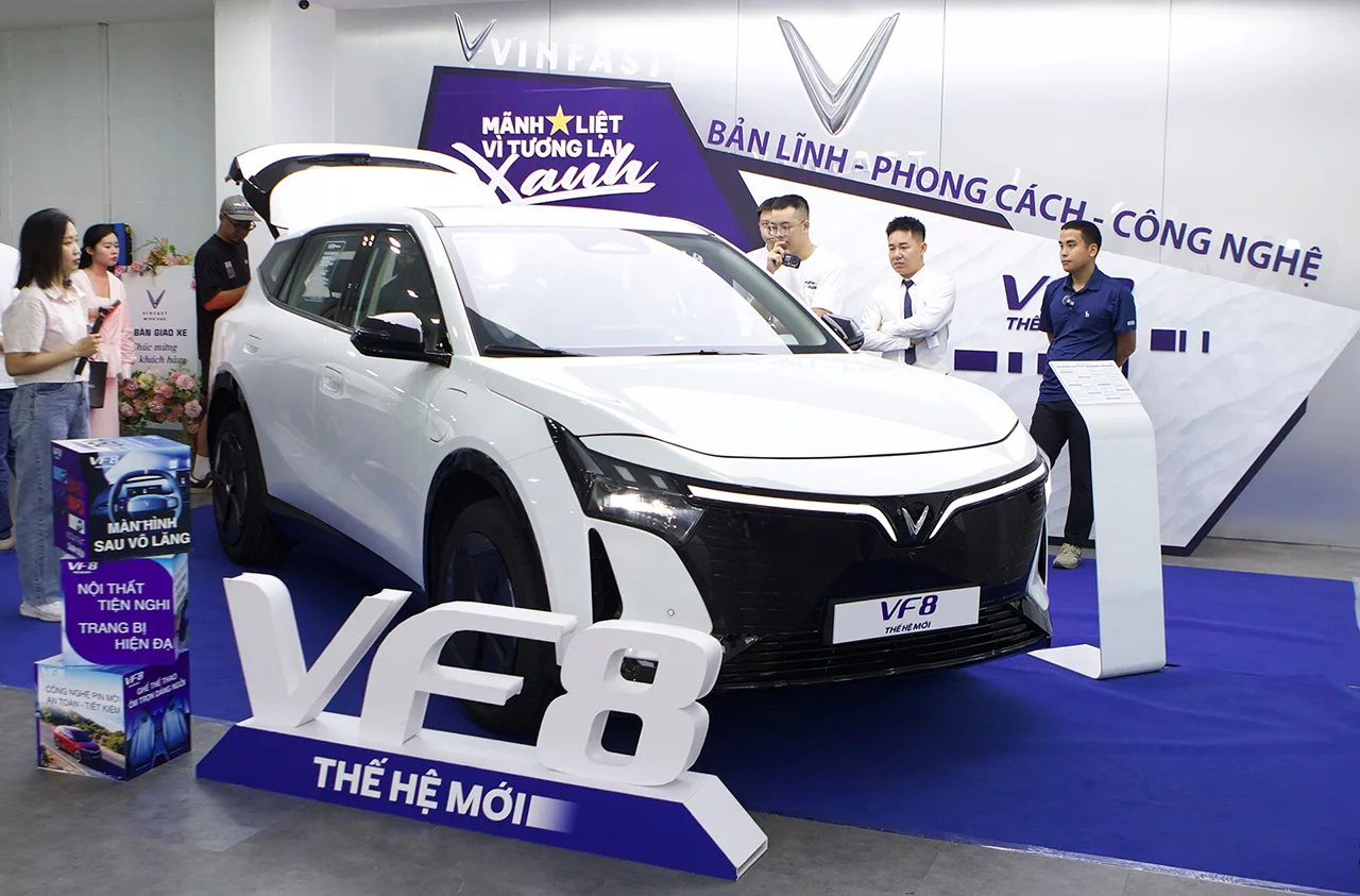 VF 8 All New